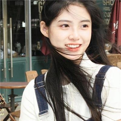 弘大回声 海报